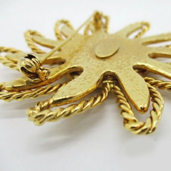 CHANEL CC Logo Sunburst Brooch Gold Tone Pin 94A Auth w/Box - Picture 5 of 6